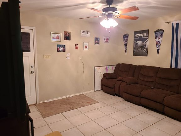 5th image of 1418 Doctora Eve Perez Ln