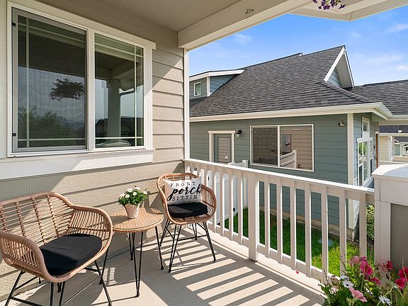 3rd image of 2834 Twilight Ave