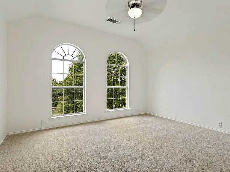 11160 Silver Horn Dr — Photo 24