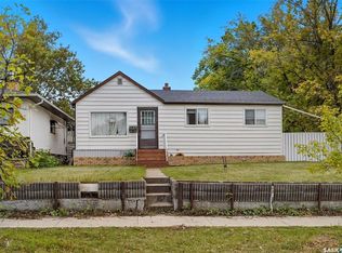 2123 20th STREET W, Saskatoon, SK S7M 1A7