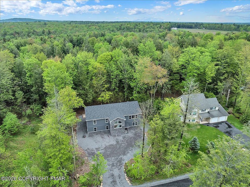 1st image of 52 Driftwood Dr