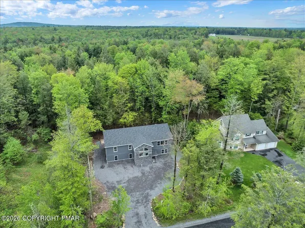 52 Driftwood Dr, Blakeslee, PA 18610