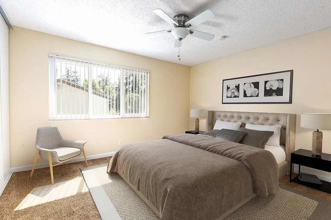 Dry Creek Apartments — Photo 4