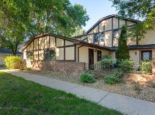 5953 Dellwood Ave, Shoreview, MN 55126