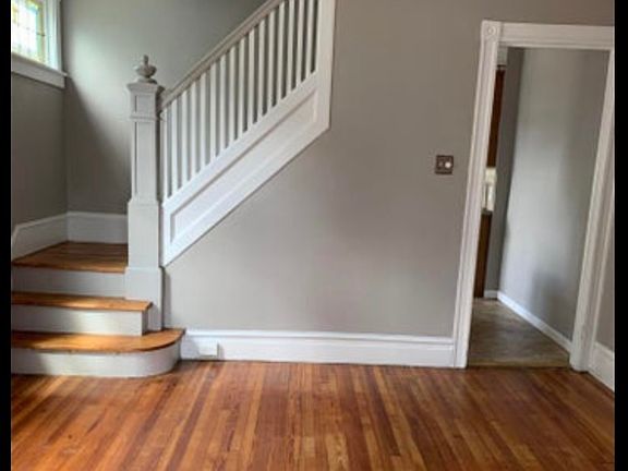 3rd image of 1816 Scarboro St