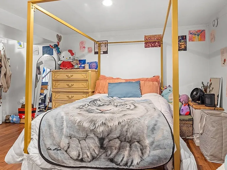 607 Fuller Ave SE — Photo 6