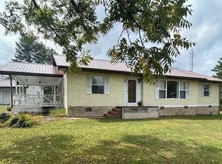 470 Ritchie Farm Rd, Summersville, WV 26651