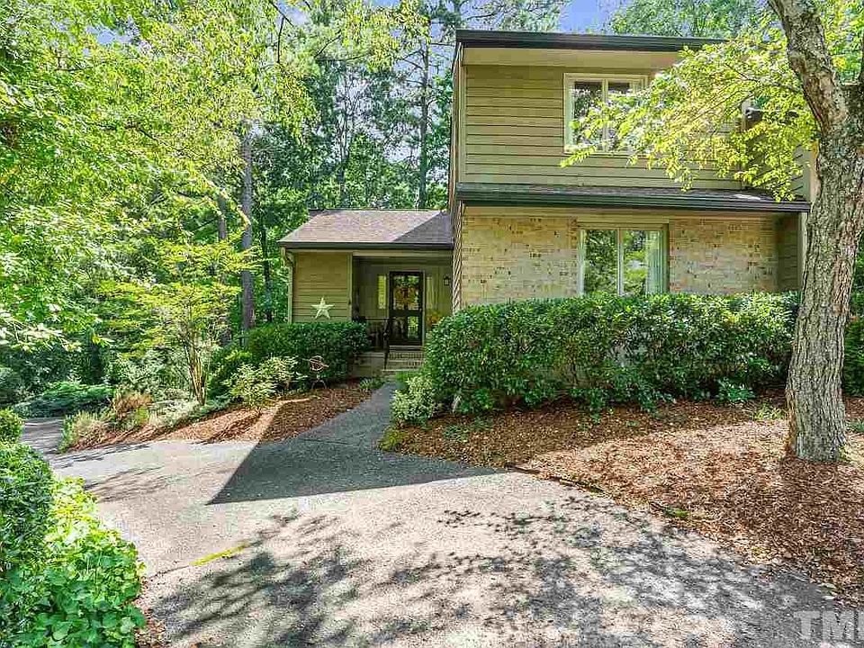 1st image of 111 Montrose Dr