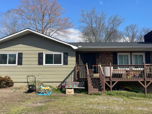 2005 Ada Williams Ln, Lenoir, NC 28645