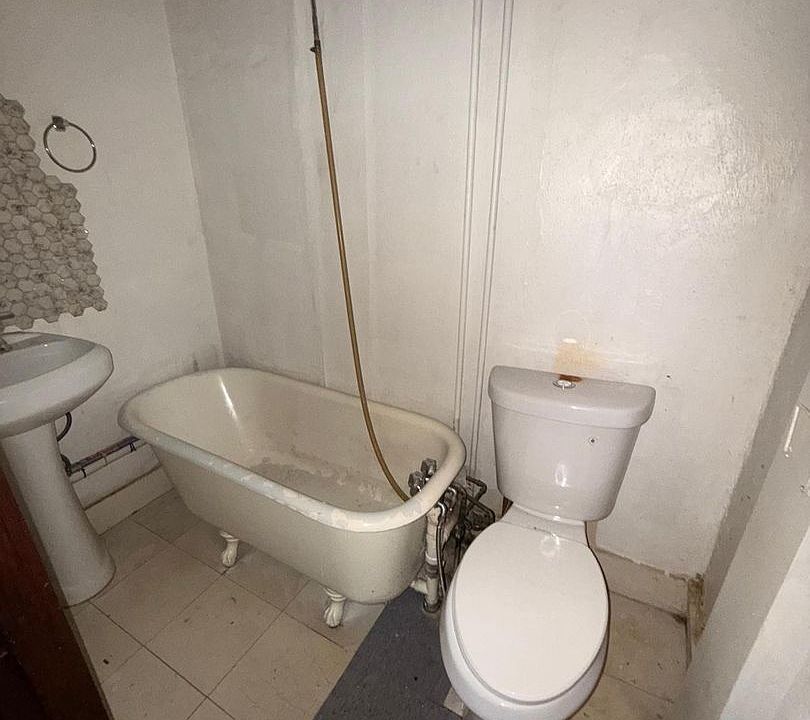1st image of 11 Conway St APT 7