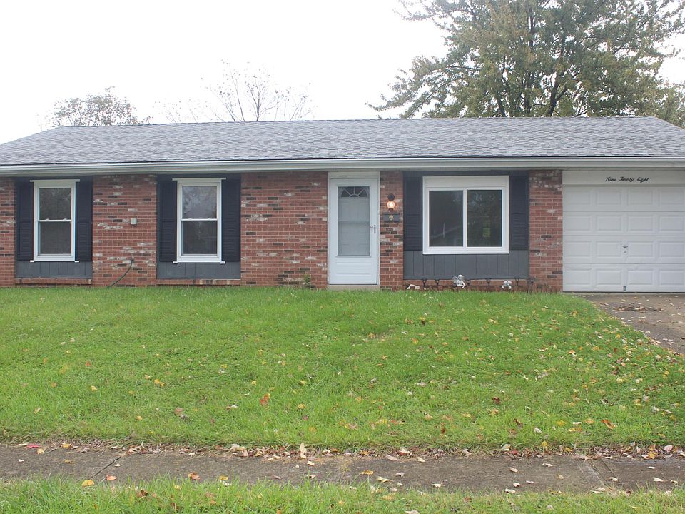 1st image of 928 Essex Pl