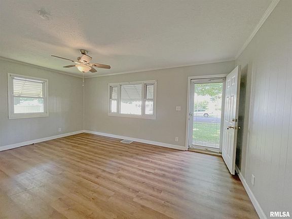 5th image of 4206 N Bryer Pl