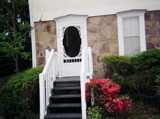 368 Red Oak Run, Marietta, GA 30008