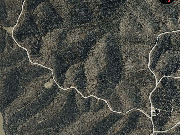 2nd image of 79 Overlook Ln