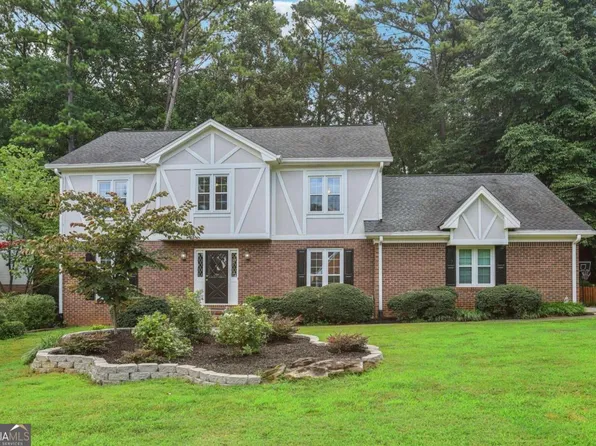 3166 Bolero Dr, Atlanta, GA 30341