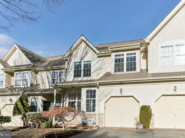 155 Green Valley Cir, Dresher, PA 19025