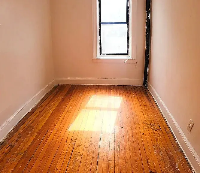 2403 Hoffman St #28 — Photo 5