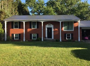 11000 Wildwood Dr, Osceola, IN 46561