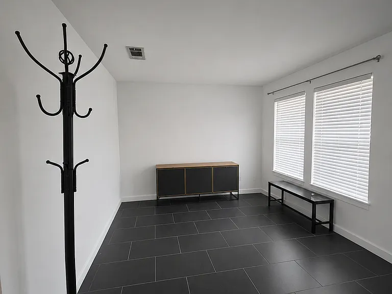 10219 Andalusian Ave SW — Photo 3