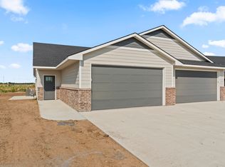 2795 S Cedar Crest St UNIT 100, Wichita, KS 67209