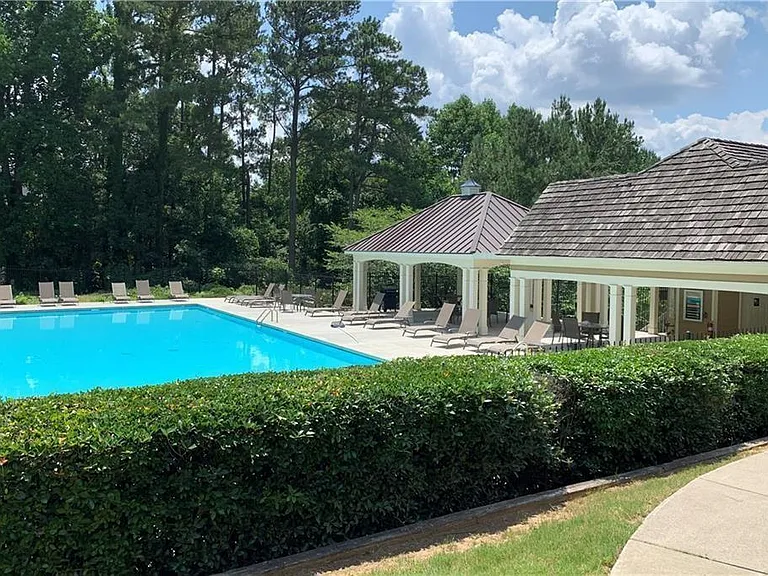 2060 Fife Ridge Ct — Photo 8