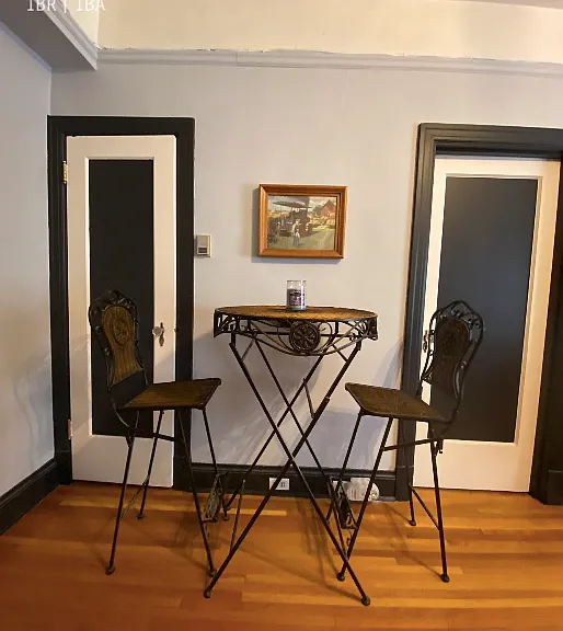 2305 Victoria Ave — Photo 43