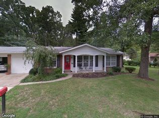 2332 Cleek Ct, Saint Louis, MO 63131