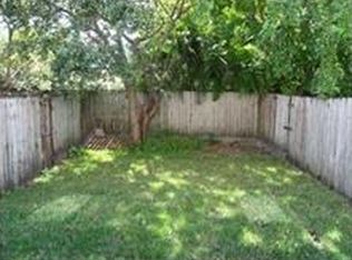 925 SW 8th St #4D, Hallandale, FL 33009