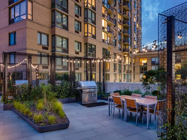 4-75 48th Avenue image 41 of 52