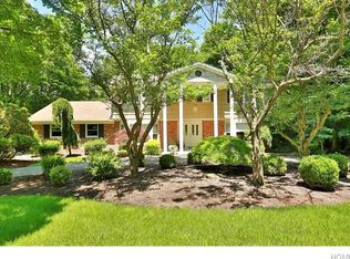 12 Woodhaven Dr, New City, NY 10956