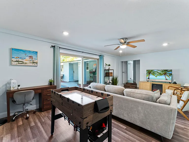 10330 Agave Rd — Photo 30