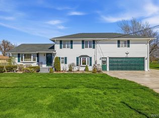 6261 Nash Rd, Sanborn, NY 14132