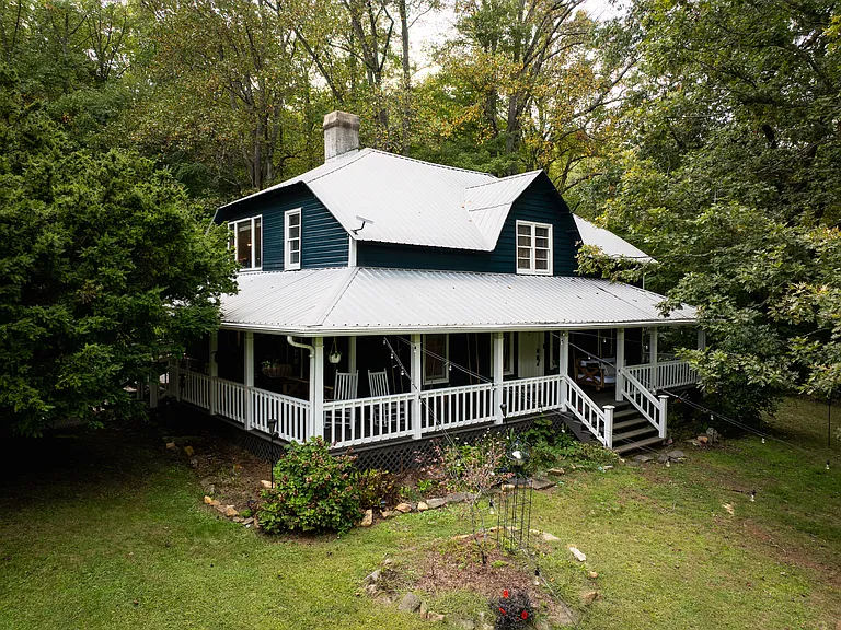 4266 Blue Rock Rd — Photo 32