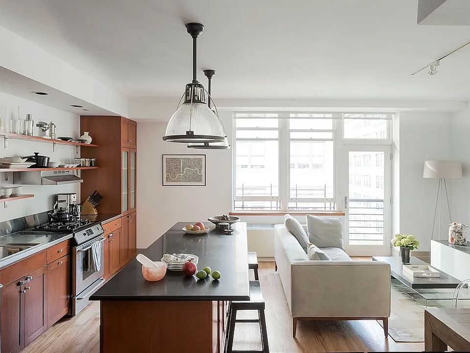 1st image of 65 Washington St APT 2B