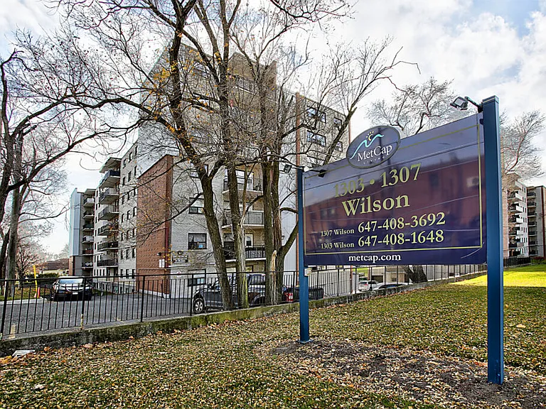 1307 Wilson Ave #1303 — Photo 9