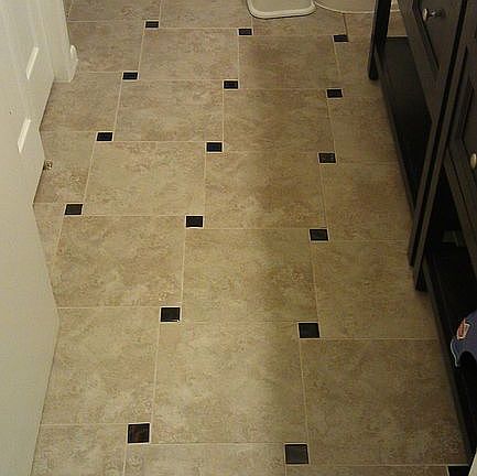 4th image of 661 Tamarind Ln