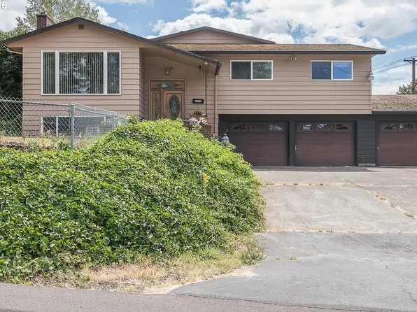 13212 SE Lucille St, Happy Valley, OR 97086