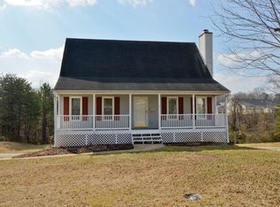 5548 Moravian Heights Ln, Clemmons, NC 27012