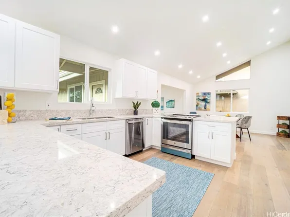 95-139 Maiaku Pl, Mililani, HI 96789