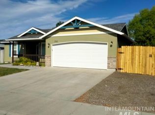 1382 N Cabrillo Ave, Kuna, ID 83634