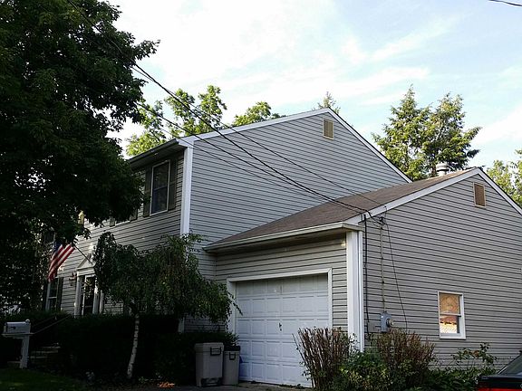 4th image of 119 Woodlawn Ave