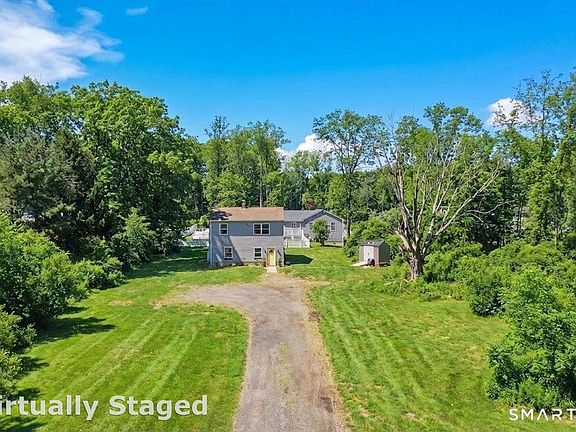 4th image of 76 Gay Hill Road