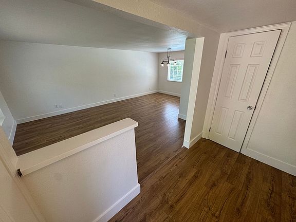 4th image of 6808 Ashfield Way