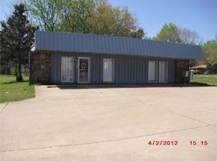 833 N Curtis Ave, Pea Ridge, AR 72751