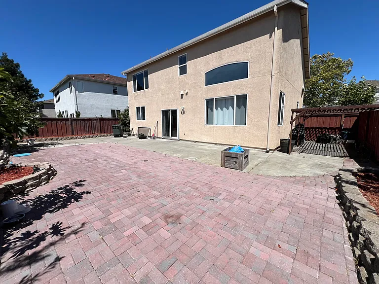 831 Spring Mountain Ln — Photo 15