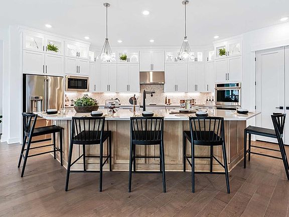 The Edwards - Kitchen