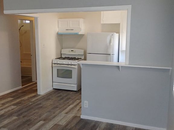 3rd image of 439 W Cowles St #1