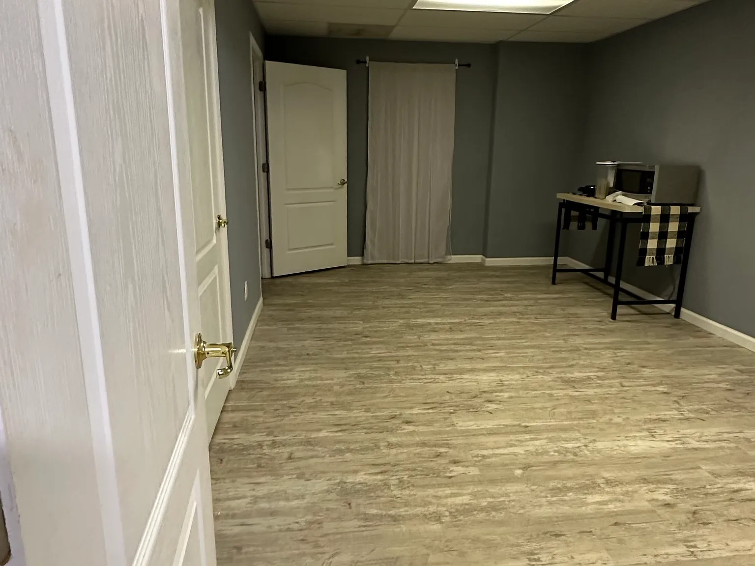 1 bed, 960 sqft, $1,200 — Photo 4