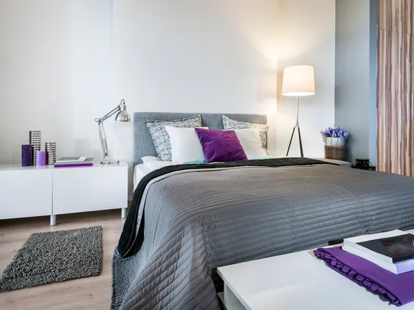 43-25 Hunter Street image 1 of 10