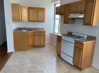 6701 6th Ave APT 4, Brooklyn, NY 11220